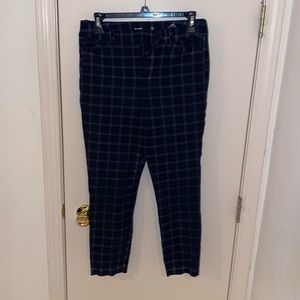 Old navy plaid patterned business jeans